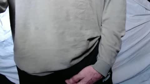 Snapshot of bigdickdaddy567130413 chatting on 01.21.25 bigdickdaddy567130413 online show from 01.21.25