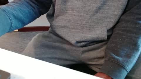 Snapshot of bigdickdaddy567130413 chatting on 11.16.25 bigdickdaddy567130413 online show from 11.16.25