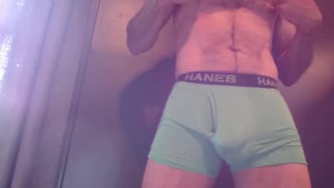 Snapshot of bigdickdaddy567130413 chatting on 05.19.26 bigdickdaddy567130413 online show from 05.19.26