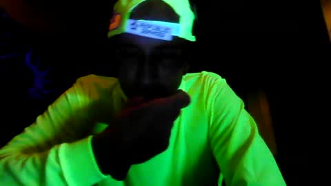 Snapshot of bigdickdaddy7201979564868 chatting on 06.18.26 bigdickdaddy7201979564868 online show from 06.18.26