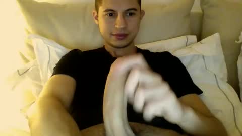 Snapshot of bigdickkkk2035 chatting on 02.09.25 Big online show from 02.09.25