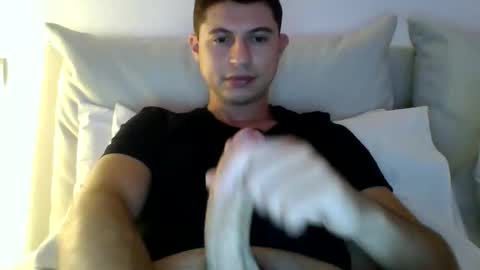 Snapshot of bigdickkkk2035 chatting on 09.16.25 Big online show from 09.16.25