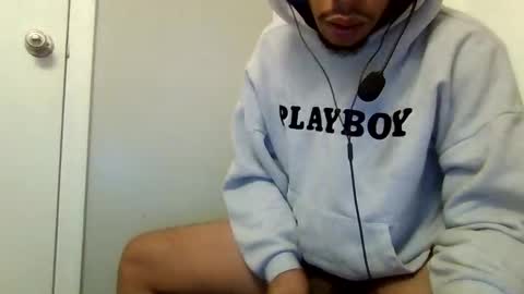 Snapshot of bigdickmarixxx chatting on 11.05.25 bigdickmarixxx online show from 11.05.25