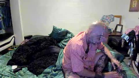 bigdickpiercedtattoos online show from 10.21.25