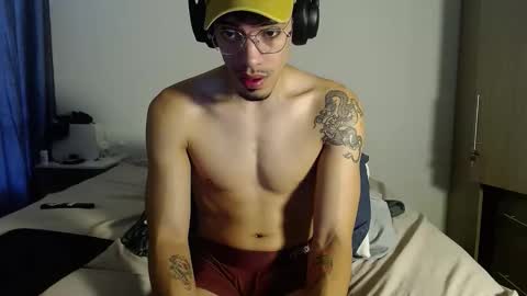 Snapshot of bigdragonboy chatting on 05.07.26 BigDragonBoy online show from 05.07.26