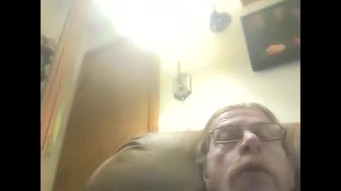 Snapshot of bigelectricrod chatting on 02.28.25 bigelectricrod online show from 02.28.25