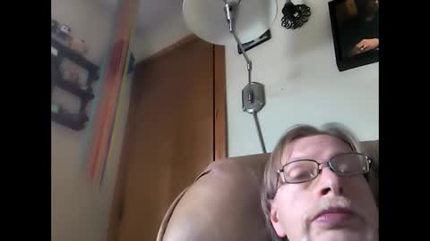 Snapshot of bigelectricrod chatting on 03.06.26 bigelectricrod online show from 03.06.26