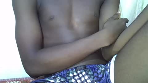 Snapshot of bigfeet9999 chatting on 12.12.24 Ask in pvt online show from 12.12.24