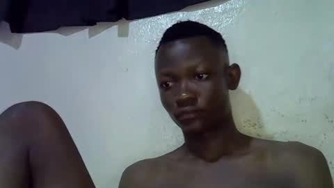 Snapshot of bigfeet9999 chatting on 02.27.25 Ask in pvt online show from 02.27.25