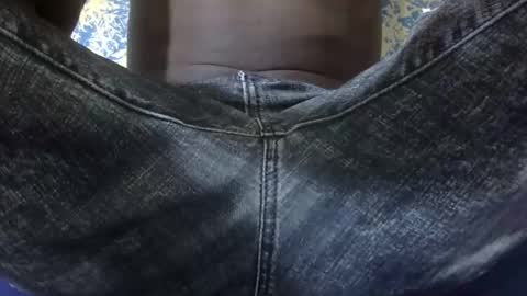 Snapshot of bigfeet9999 chatting on 11.10.25 Ask in pvt online show from 11.10.25