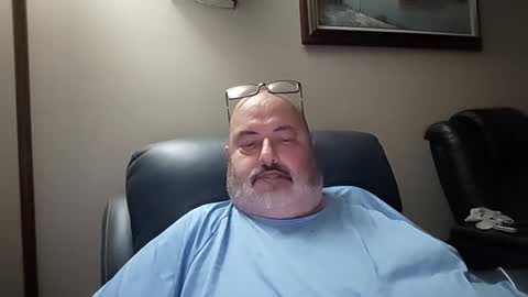 bigfuzzyteddybear online show from 12.03.25