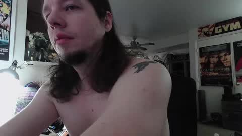 Snapshot of biggerisbetter21 chatting on 02.01.26 biggerisbetter21 online show from 02.01.26