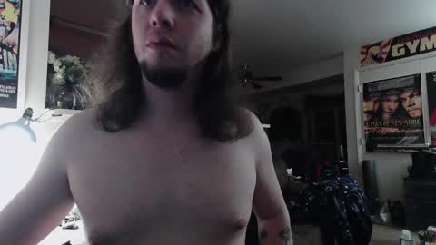 Snapshot of biggerisbetter21 chatting on 02.14.26 biggerisbetter21 online show from 02.14.26