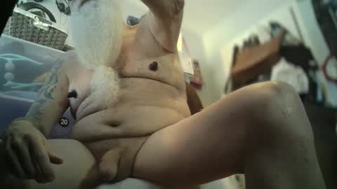 Snapshot of bigjeff01 chatting on 09.29.25 bigjeff01 online show from 09.29.25