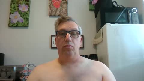 Snapshot of bignhard_69_ chatting on 05.01.26 bignhard_69_ online show from 05.01.26