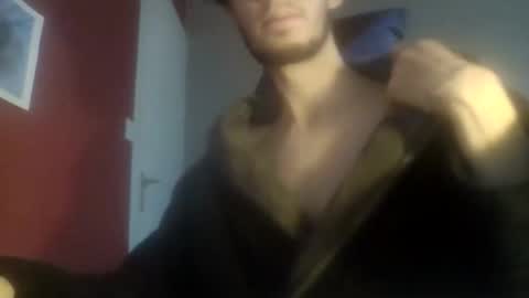 Snapshot of bignlouis chatting on 12.19.25 Nicolas online show from 12.19.25