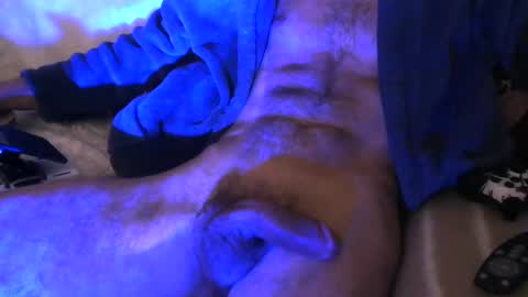 Snapshot of bigreallover chatting on 01.02.25 ...... online show from 01.02.25