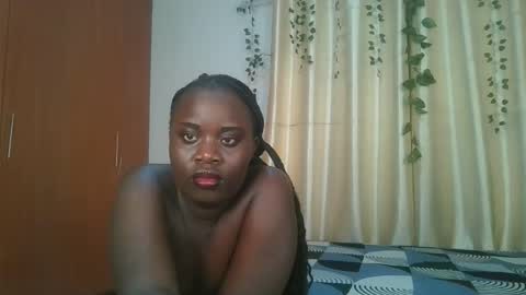 bigtits_baddie online show from 12.17.25