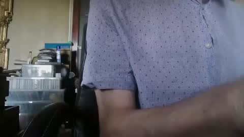 Snapshot of bigukphallus chatting on 05.10.26 bigukphallus online show from 05.10.26