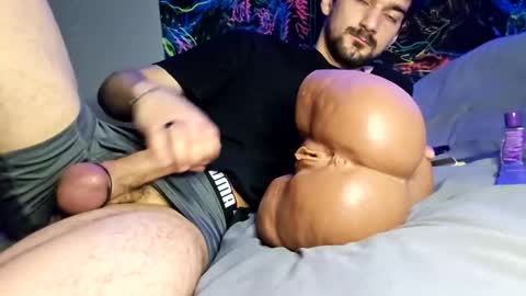 Snapshot of bigwhitecock_liam chatting on 05.30.26 bigwhitecock_liam online show from 05.30.26