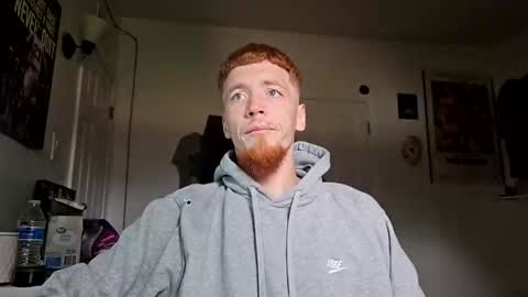 Snapshot of bigwhited2115 chatting on 05.20.26 Onlyfans redheadedwhitedick online show from 05.20.26