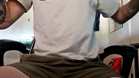 Snapshot of bigwhited2115 chatting on 06.07.26 Onlyfans redheadedwhitedick online show from 06.07.26