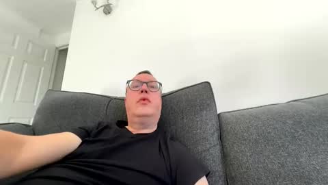 Snapshot of bihudddds chatting on 02.22.26 Just call me master online show from 02.22.26