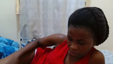 Snapshot of bilia_ebony chatting on 01.11.25 Bilia online show from 01.11.25