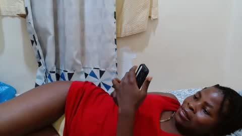 Snapshot of bilia_ebony chatting on 01.23.25 Bilia online show from 01.23.25