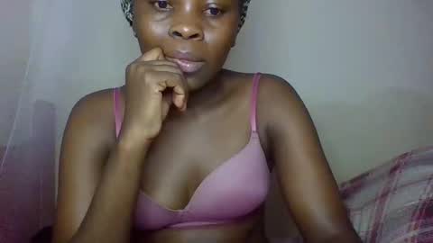 Snapshot of bilia_ebony chatting on 05.20.26 Bilia online show from 05.20.26