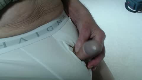 Snapshot of billee577 chatting on 04.12.26 billee577 online show from 04.12.26