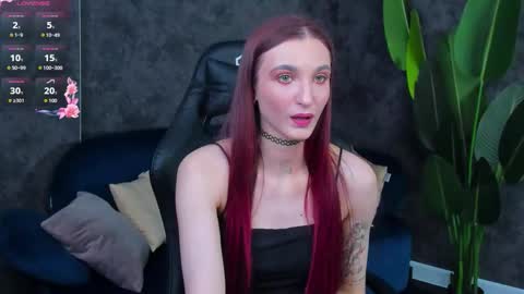 Snapshot of billie_simmons chatting on 12.05.25 Alisha online show from 12.05.25