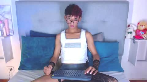 B-I-L-L-I-E 3 online show from 10.08.25