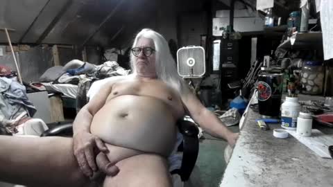 billmenow141 online show from 11.17.25