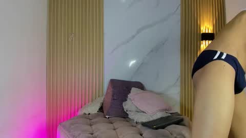 Sam online show from 10.05.25