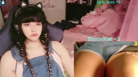 Snapshot of bimbocat chatting on 07.31.26 BimboCat online show from 07.31.26
