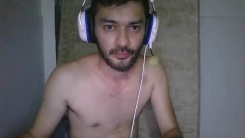 Snapshot of binhodm1 chatting on 12.21.24 binhodm1 online show from 12.21.24