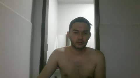 Snapshot of binhodm1 chatting on 03.05.25 binhodm1 online show from 03.05.25