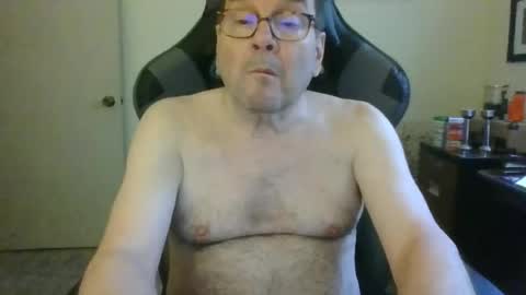 Snapshot of bink195234 chatting on 05.13.26 Bink195234 online show from 05.13.26