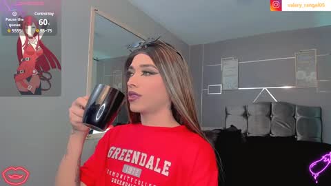  ..  .. online show from 01.28.25