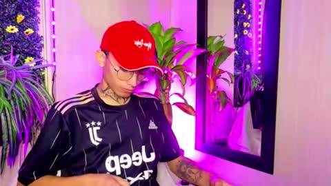  ..  .. online show from 10.18.25