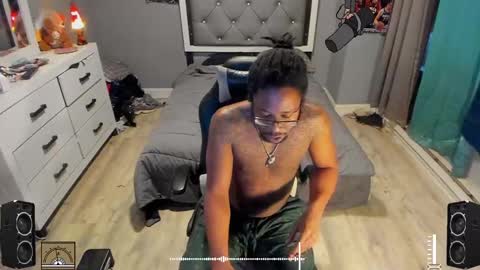 Snapshot of blaccanalmatters chatting on 02.01.25 Plant Base Streamers From Pennsylvania online show from 02.01.25