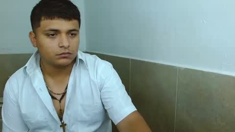 black__and__whiite online show from 10.14.25