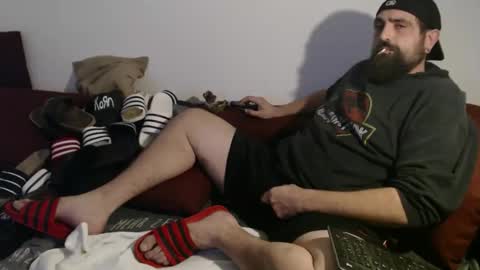 Snapshot of black_beard_slides chatting on 10.27.25 black_beard_slides online show from 10.27.25