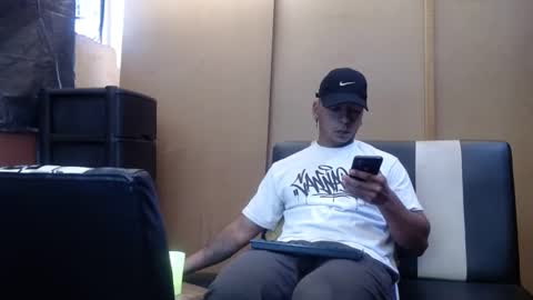 black_hot26 online show from 12.12.24