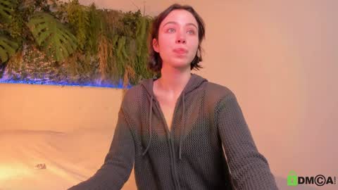 Jenny online show from 01.09.25