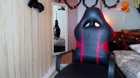 black_king_241 online show from 10.22.25