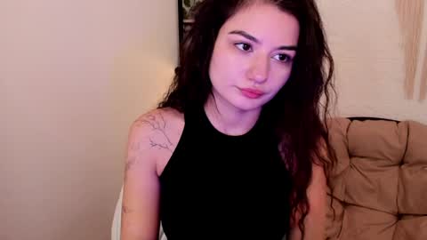 Mon Mon online show from 01.06.25