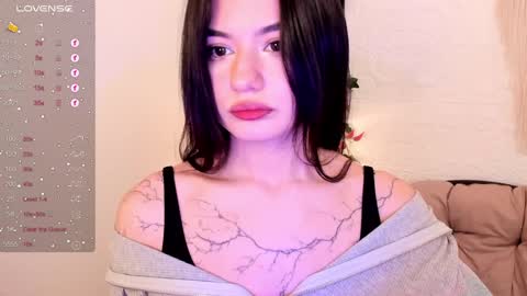 Mon Mon online show from 01.10.25