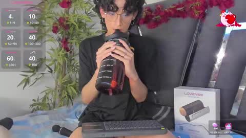 B L A C K  R O S E  online show from 02.21.25